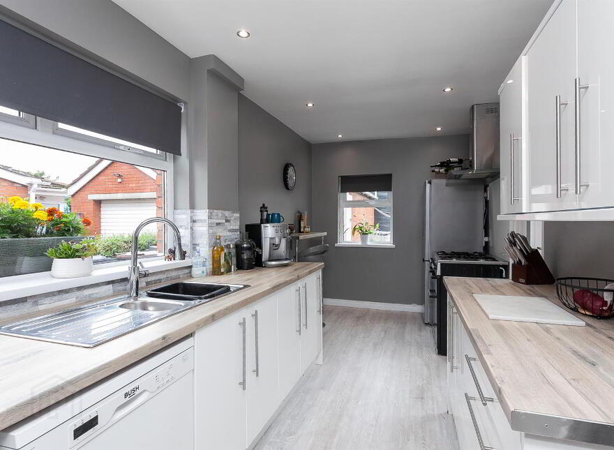 256 Orby Drive, Belfast, BT5 6BG