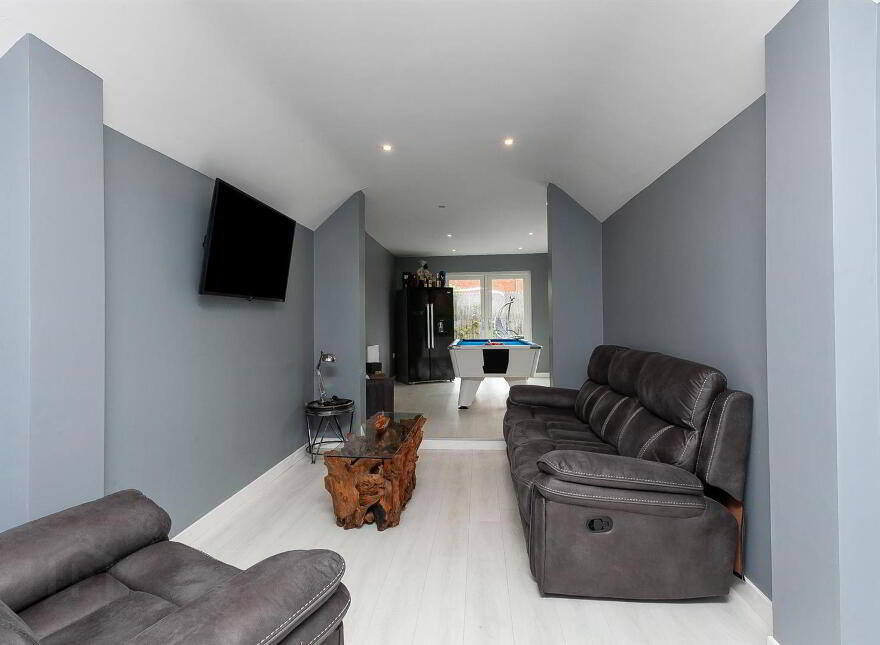 256 Orby Drive, Belfast, BT5 6BG