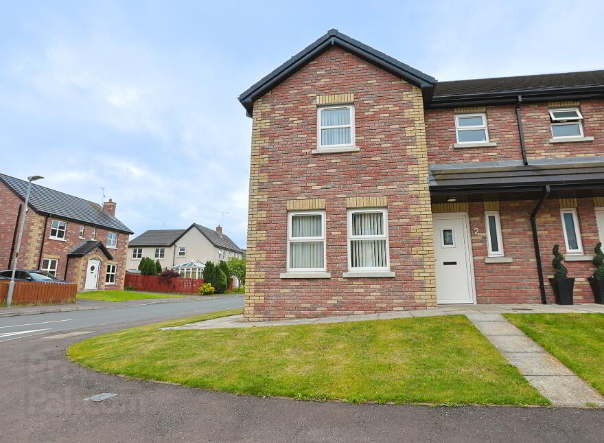 2 Bachelors Close, Portadown, Craigavon, BT63 5FZ photo