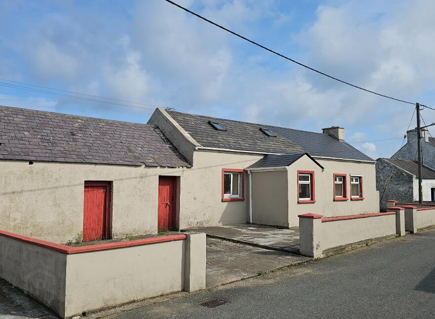 Main Street, West Town, Tory Island, Gortahork, F92K261