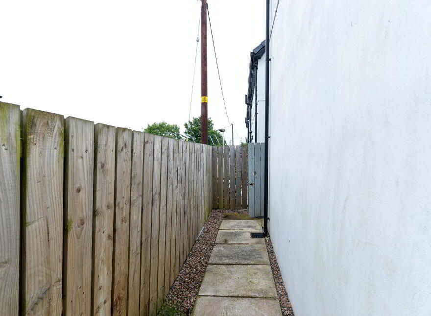 34 Ballycullen Halt, Newtownards, BT23 4WQ