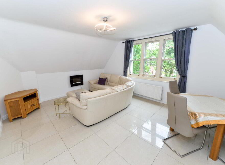 Apartment 17 Sandown Court 82 Sandown Road, Belfast, BT5 6GU