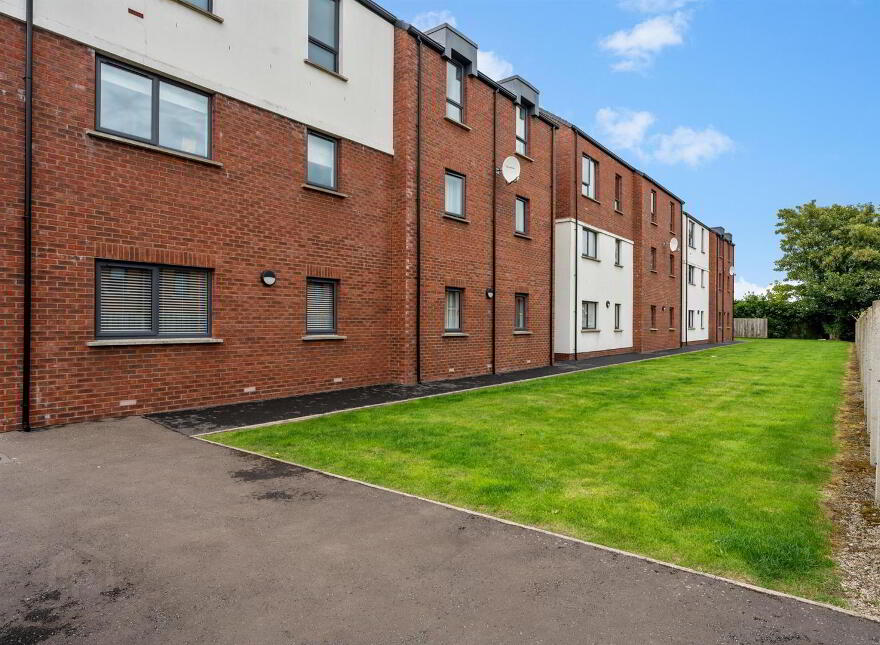 Apt, 55 Cotton Hall, Faulkner Road, Bangor, BT20 3FA