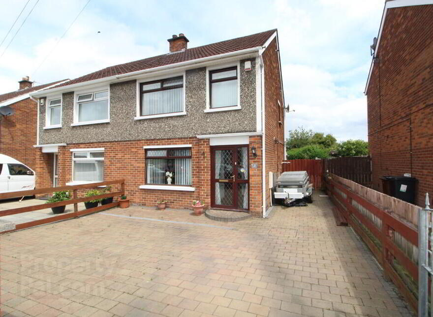 5 Elmfield Road, Newtownabbey, BT36 6DN photo