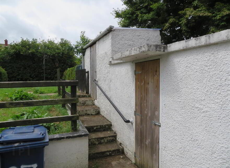 37 Russell Drive, Lurgan, BT66 8HD