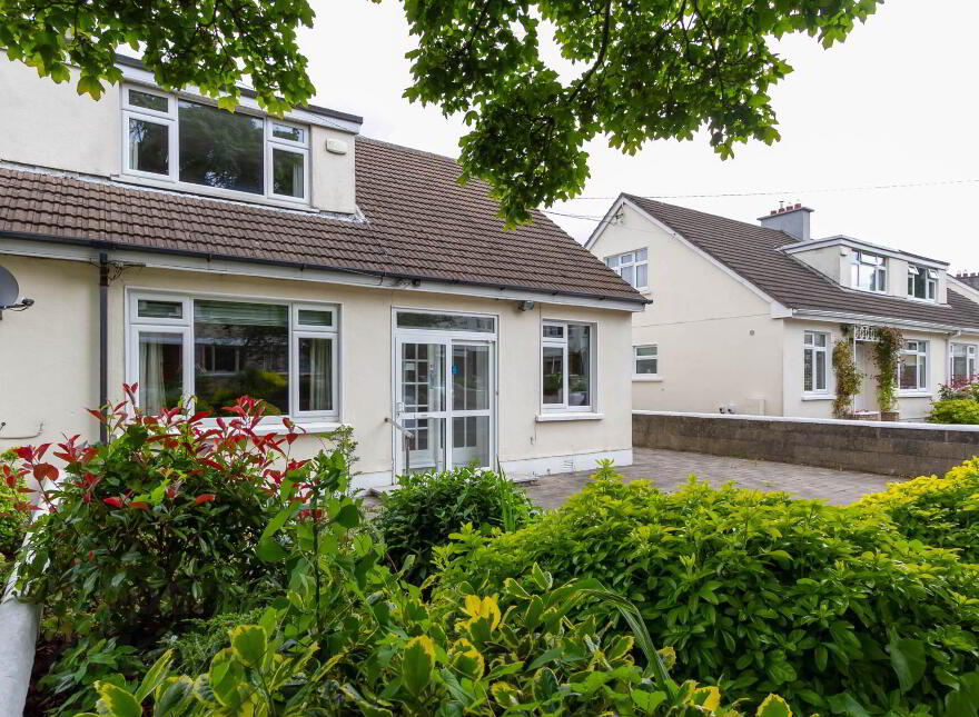 18 Allen Park Drive, Stillorgan, A94EH30 photo