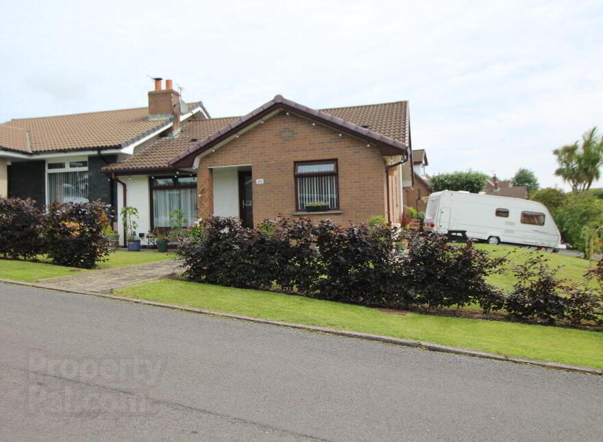 24 Victoria Rise, Carrickfergus, BT38 7UR photo