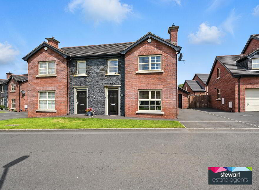 66 Ballynadrone Meadows, Magheralin, BT67 0FY