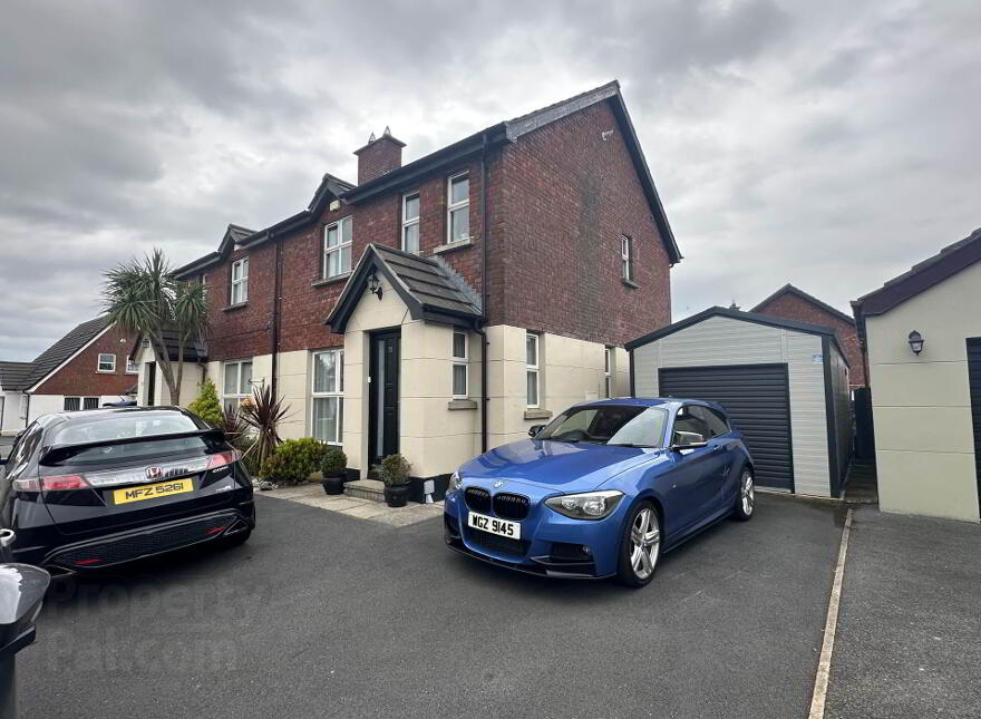 29 Sandford Avenue, Larne, BT40 2TW photo