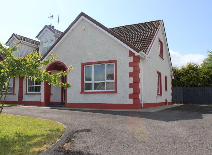 10 Mount Pleasant, Letterkenny, F92NC3H photo