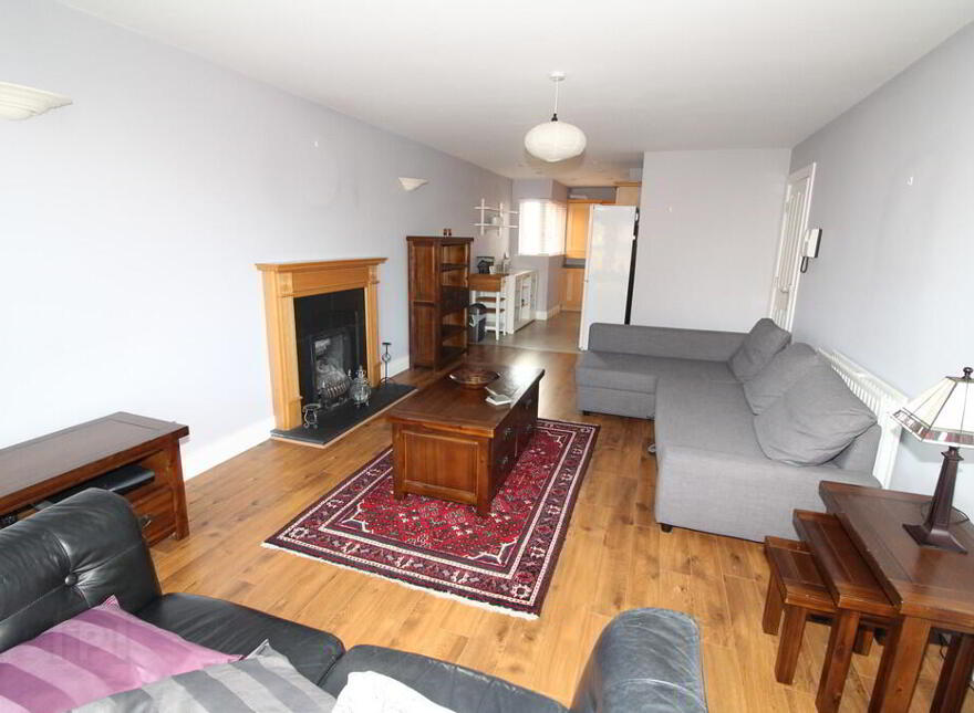 Apt 5, 18a Annadale Avenue, Belfast, BT7 3JH