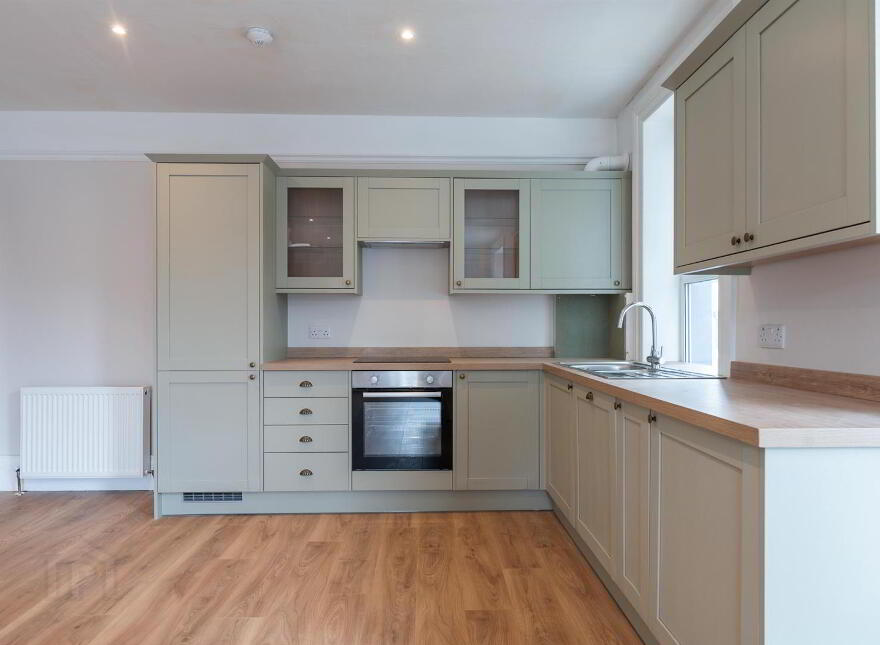 2a High Street, Donaghadee, BT21 0AA