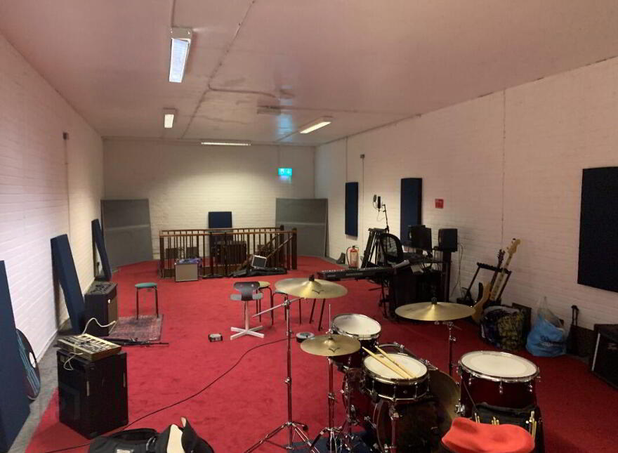 792 Shore Road, Belfast, BT36 7DG