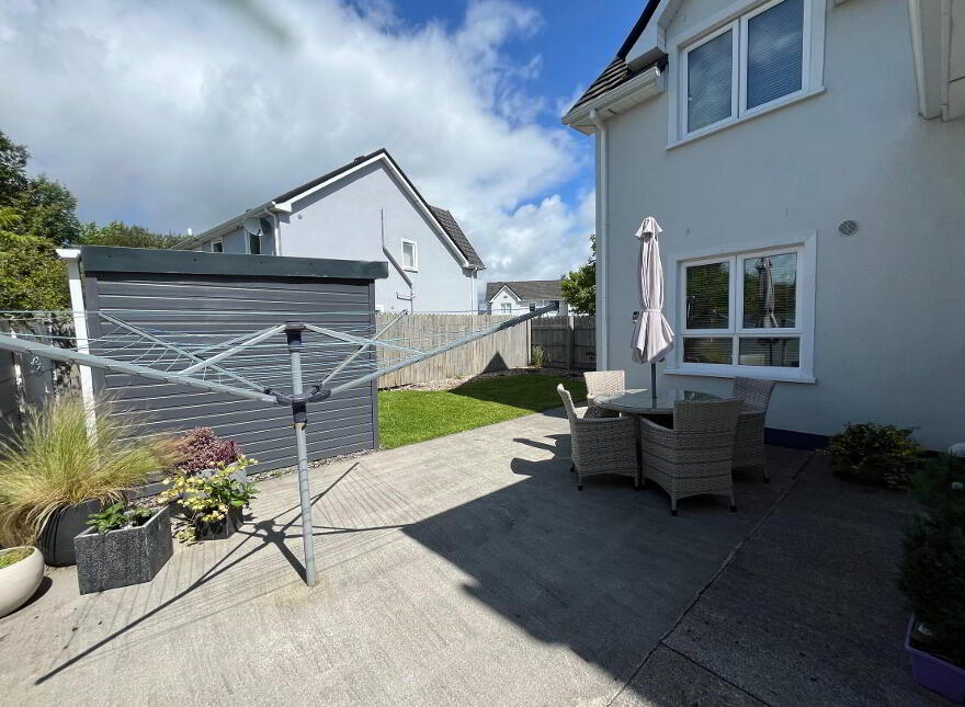 No. 2 Hillcrest, Stonebridge, Dromahair, F91W6T2