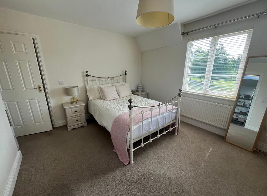 No. 2 Hillcrest, Stonebridge, Dromahair, F91W6T2