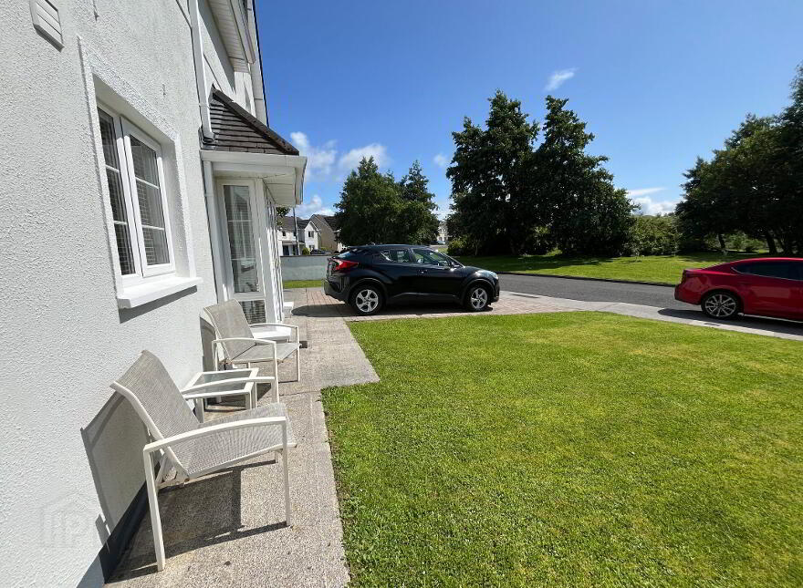 No. 2 Hillcrest, Stonebridge, Dromahair, F91W6T2