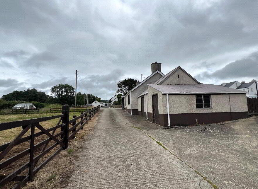 45 Largy Road, Portglenone, BT44 8BY