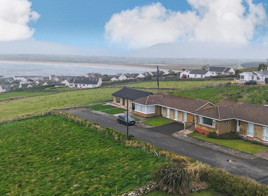Hillcrest, Mullaghmore, F91NV07