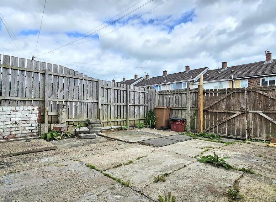 28 Salia Avenue, Carrickfergus, BT38 8NG
