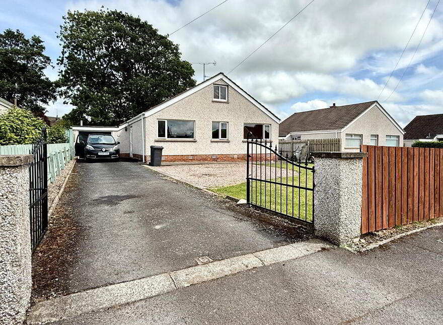 7 Clanbrassil Drive, Portadown, BT63 5EH photo