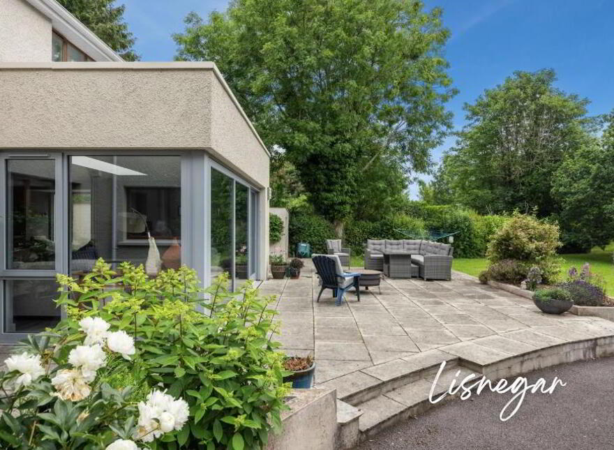 Lisnegar, 23 Well Road, Warrenpoint, BT34 3RS