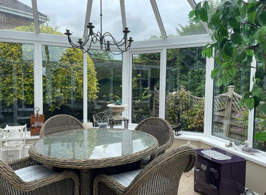 3 Lynnehurst Park, Comber, Newtownards, BT23 5LW