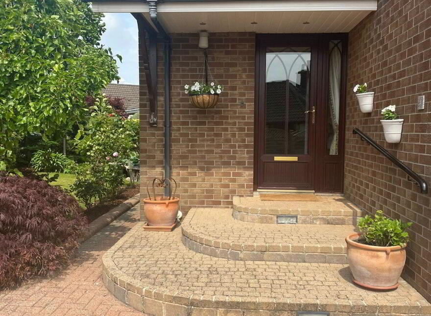 3 Lynnehurst Park, Comber, Newtownards, BT23 5LW
