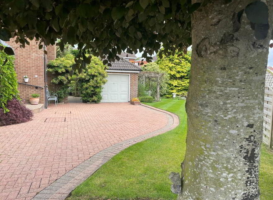 3 Lynnehurst Park, Comber, Newtownards, BT23 5LW