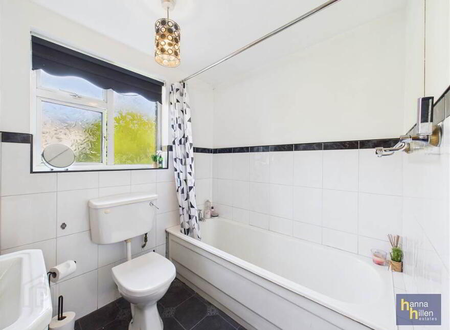 18 Ashgrove Road, Newry, BT34 1QN