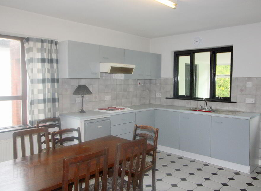 Lisnaree, Avenue Road, Dundalk, A91P7N3