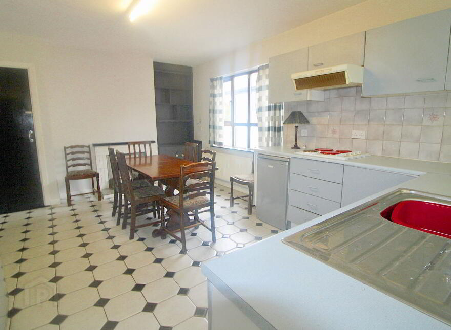 Lisnaree, Avenue Road, Dundalk, A91P7N3