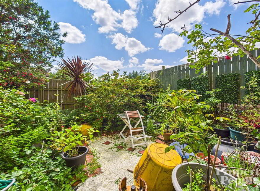 17 Glandore Avenue, Belfast, BT15 3FB
