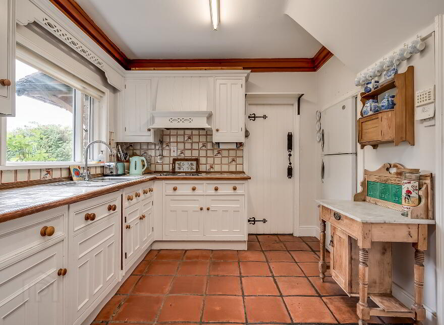 Red Dyke, 110 Galgorm Road, Ballymena, BT42 1AE