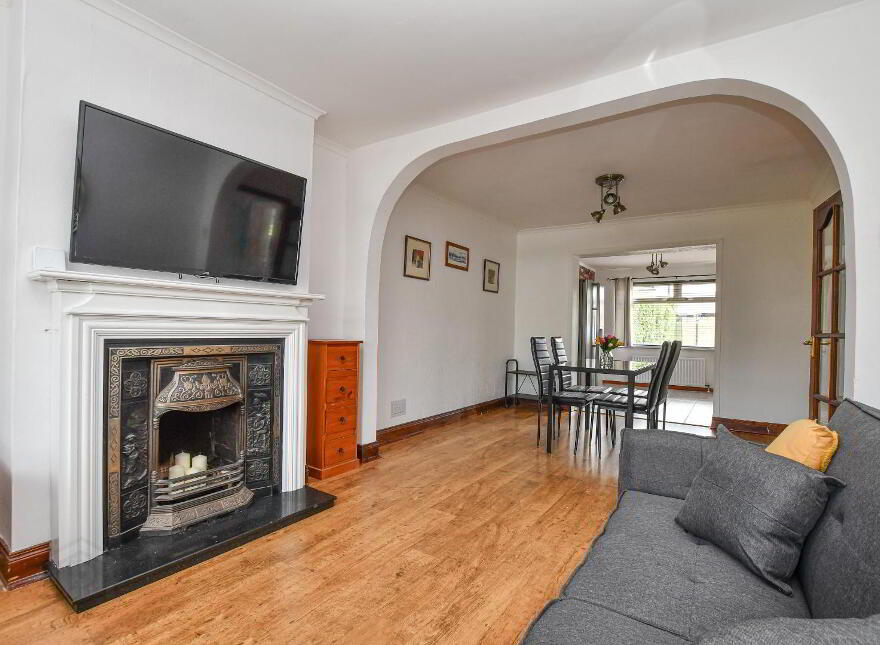 207 Belfast Road, Bangor, BT20 3PT
