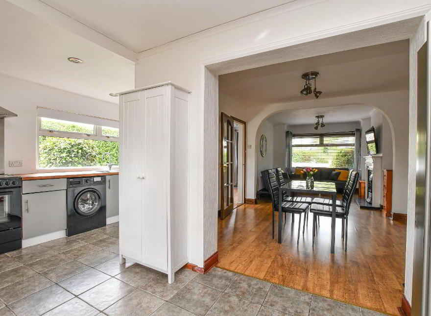 207 Belfast Road, Bangor, BT20 3PT