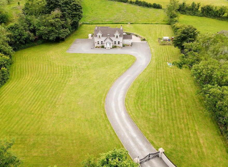 15 Burnpipe Lane, Ballynahinch, BT24 8HY photo