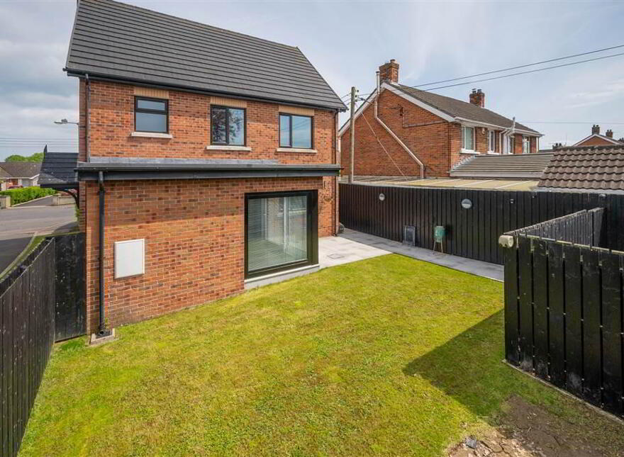 1 Ballymaconnell Mews, Ballyholme, Bangor, BT20 5PZ