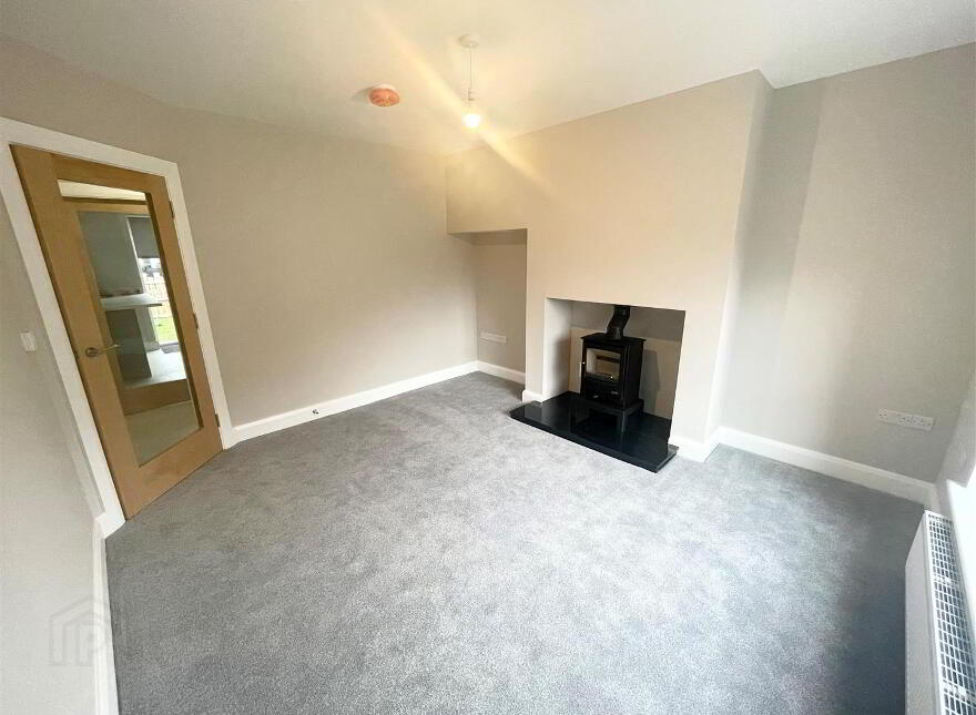 58c Shaftesbury Road, Bangor, BT20 3GD