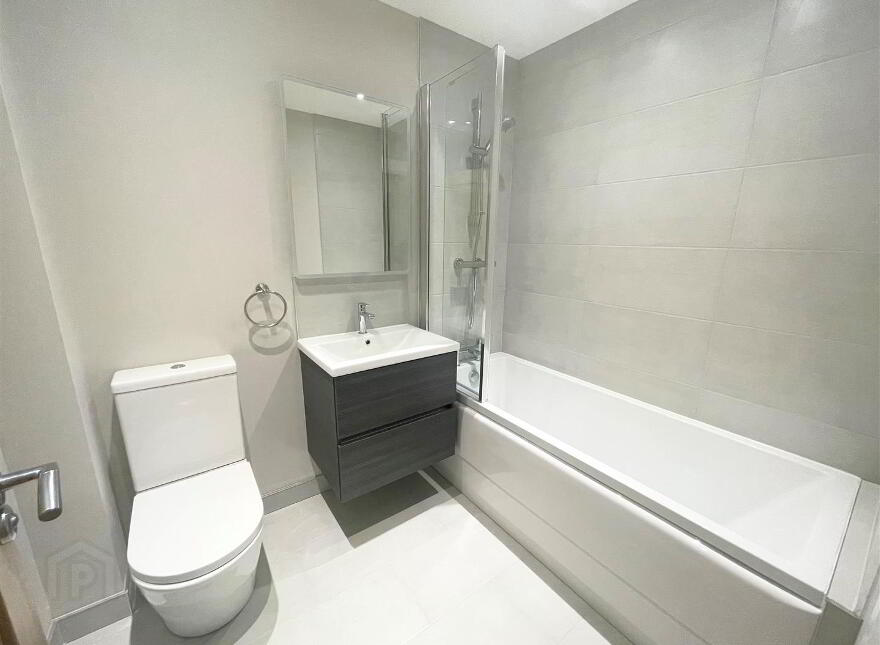 58c Shaftesbury Road, Bangor, BT20 3GD