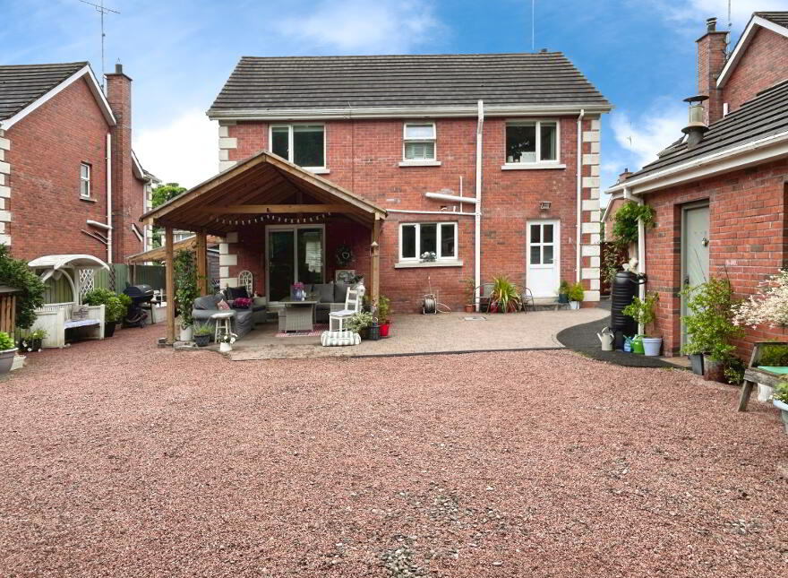 10 Millmount, Randalstown, BT41 2AH