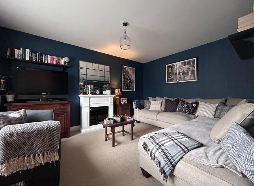 10 Millmount, Randalstown, BT41 2AH