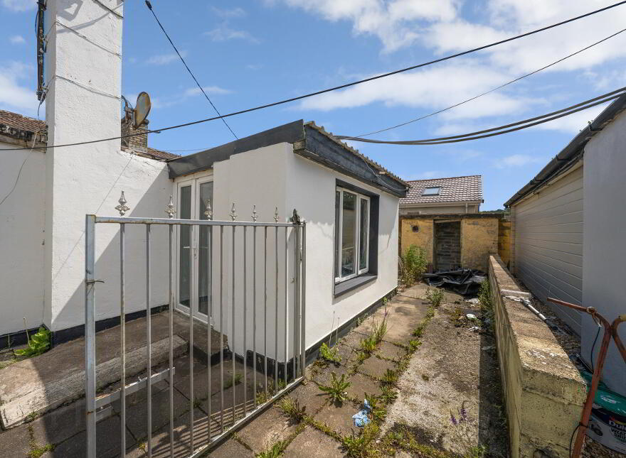21 Old Court Cottages, Ballycullen, Dublin, D24X6P4