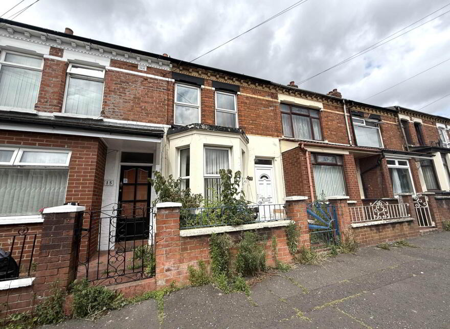 13 London Road, Ravenhill, Belfast, BT6 8EY photo