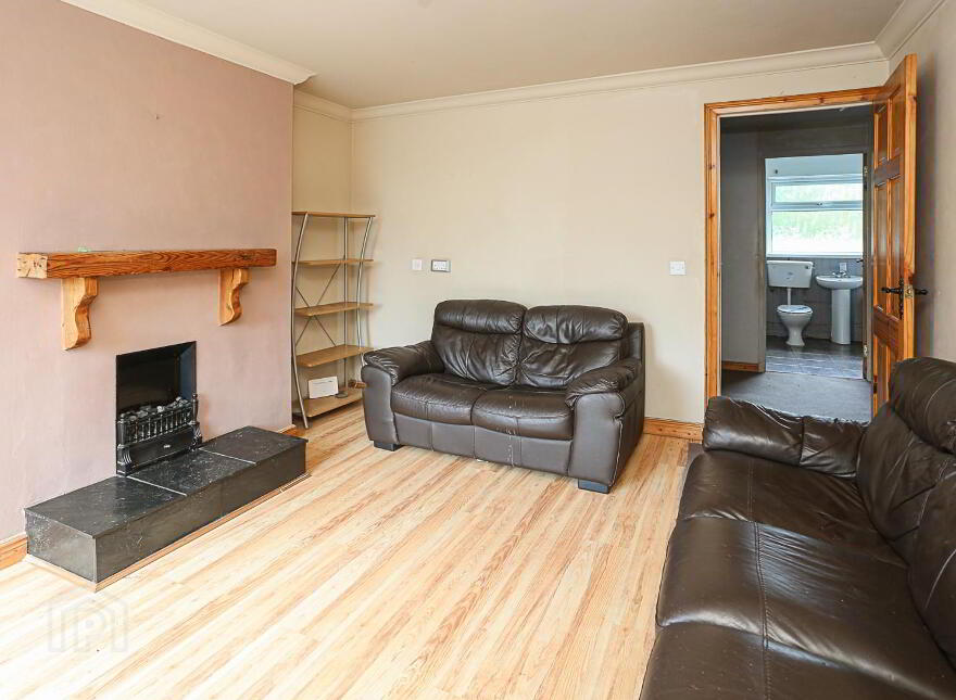 7 Willowbrook Gardens, Bangor, BT19 7GQ