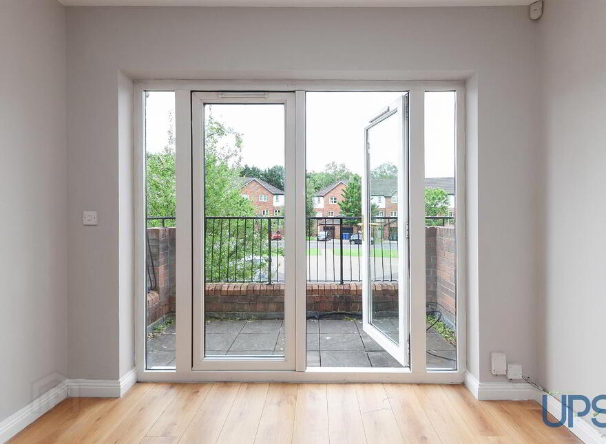 10 St. Annes Road, Blacks Road, Belfast, BT10 0PQ