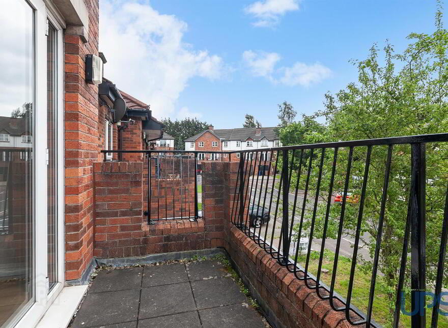 10 St. Annes Road, Blacks Road, Belfast, BT10 0PQ