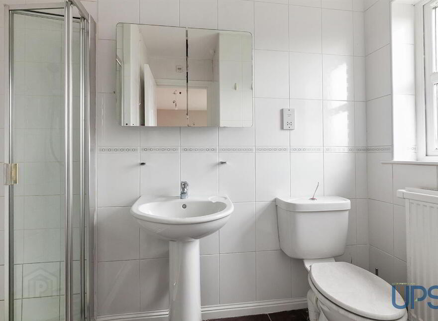 10 St. Annes Road, Blacks Road, Belfast, BT10 0PQ