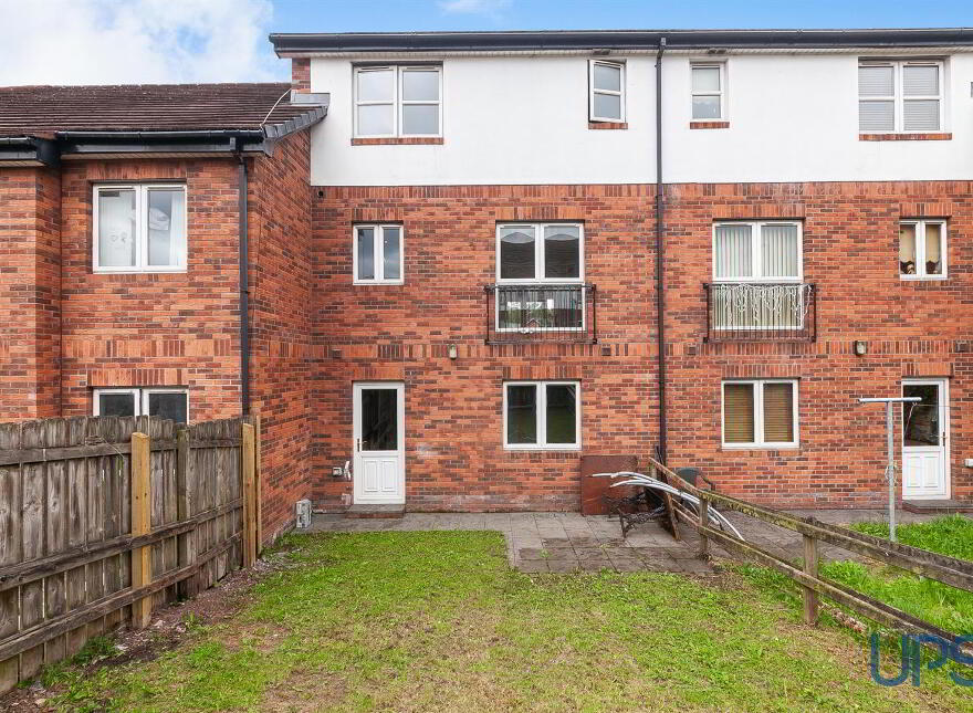 10 St. Annes Road, Blacks Road, Belfast, BT10 0PQ
