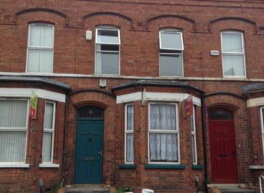 16 Stranmillis Gardens, Belfast, BT9 5AS photo