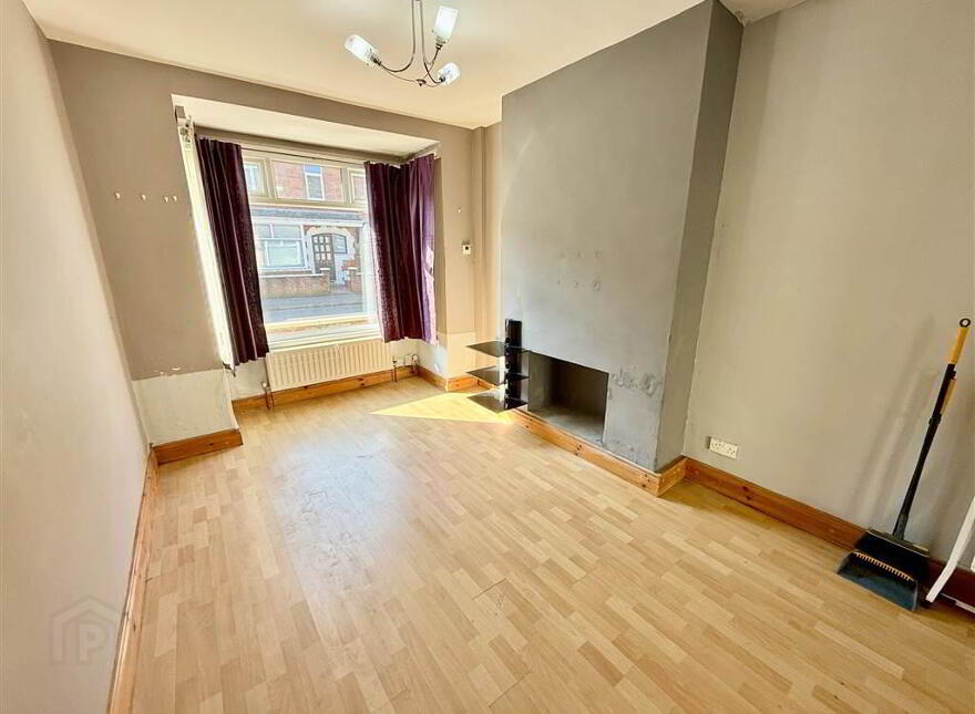 56 Tildarg Street, Belfast, BT6 8NJ
